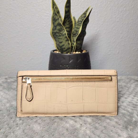 Authentic Coach Soft Croc Embossed Leather Wallet - PRICE IS FIRM - Picture 2 of 11